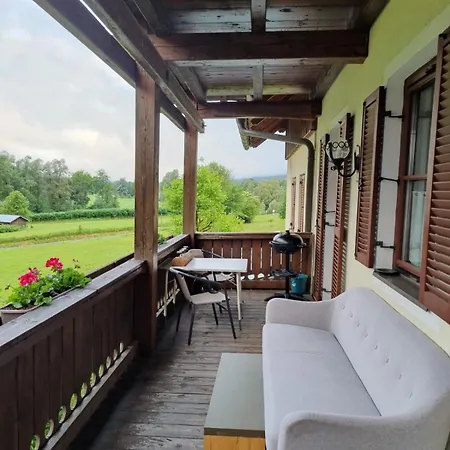 Blom Apartman Gundersheim